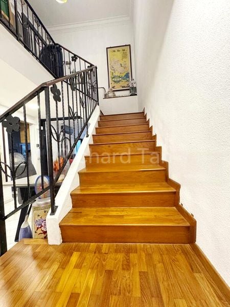 Maisonette HDB for Sale in  356 Woodlands Avenue 5 - Image 4